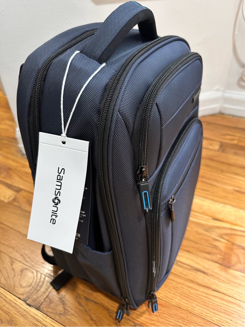 NEW Samsonite Navy Backpack - Picture 3 of 13